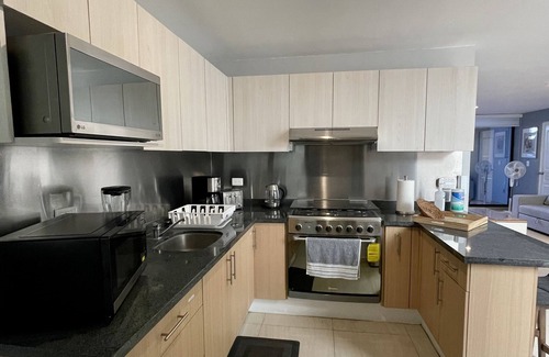 Puebla Apartamento | Elegante 2Hab/2Ba cerca Plaza Cristal, con Netflix