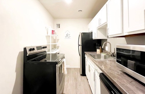 Grand Rapids Apartamento | Manopla | Heritage Hill | Elegant 2 BR
