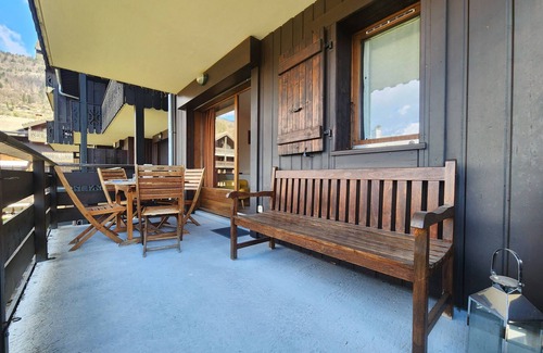 Samoens Apartamento | Apartamento de 3 Piezas con Vistas a las Montañas en el Centro de Samoëns