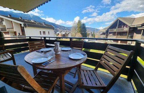 Samoens Apartamento | Apartamento de 3 Piezas con Vistas a las Montañas en el Centro de Samoëns