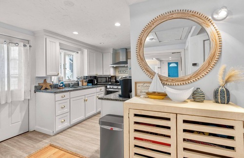 Falmouth Cabaña | Charming 2BR Coastal Cottage – Walk to Surf Drive Beach & Downtown!