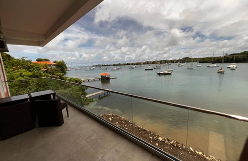 The Lime Condominio | Charming 2BR Condo w/ A/C + Gym in Scenic Lance Aux Épines