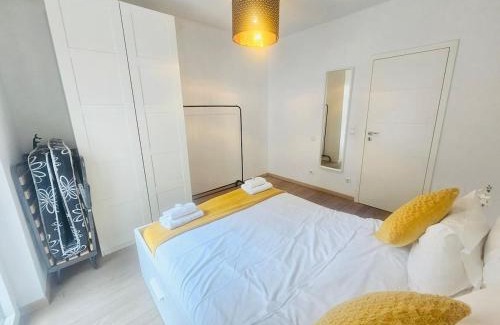 Hollerich Apartamento | Charming 2BR Flat in Luxembourg city