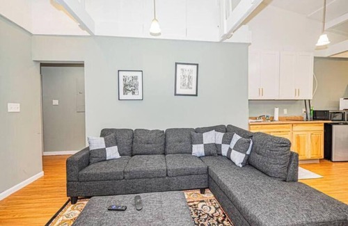 Brookland Casa | Charming 2BR Hideaway & comfortable Stay in NE DC!
