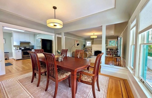 Fair Oaks Casa | Charming 2BR house/Near Stanford/Meta