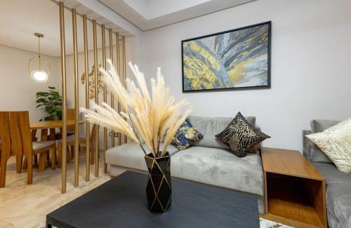 Diour Jamaa Apartamento | Charming 2BR in the Heart of the City