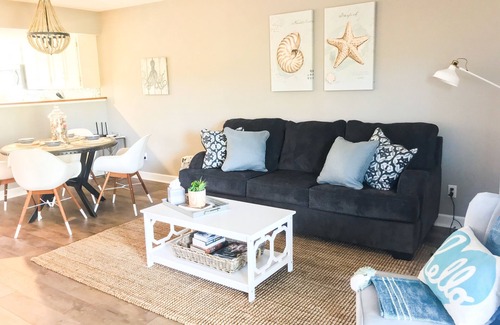 Avoca Casa | Encanto 2BR Lake Monroe Golf Condo IU Bloomington