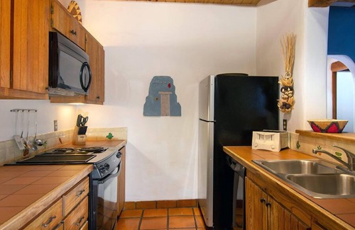 Santa Fe Apartamento | Charming 2BR Near Santa Fe Plaza