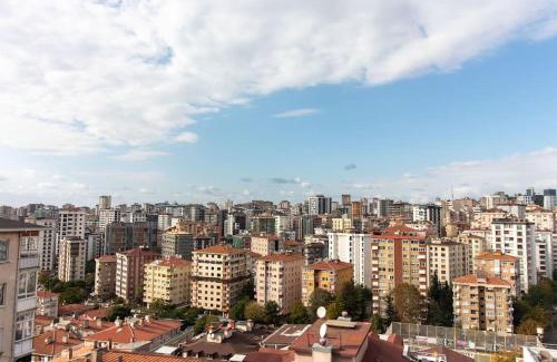 Maltepe Apartamento | Charming 2BR Panoramic Views Penthouse in Maltepe