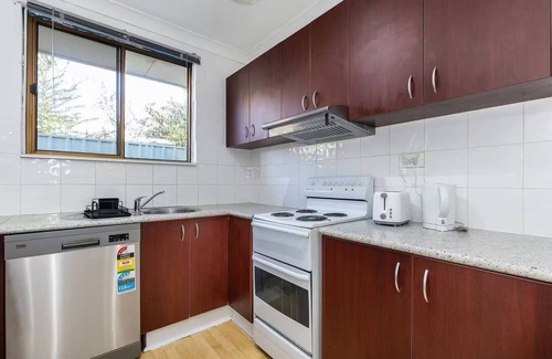 East Albury Apartamento | *Charming 2BR Retreat in Heart of Southern Bliss