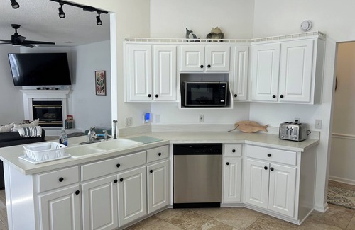 Kiska Beach Casa | Charming 3-bedroom house on quite West End-Panama City Beach Golf Cart Included