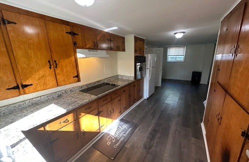 Goodlettsville Casa | Pintoresco 3 habitaciones 1. ¡5 baños para ti!