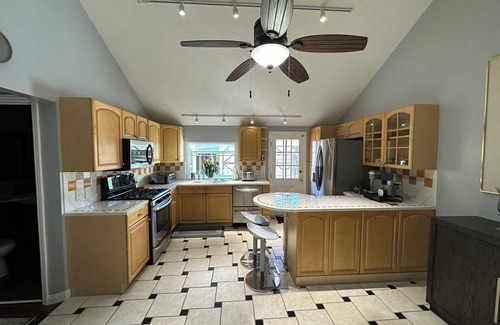 North Hollywood Casa | Charming 3-Bed, 2-Bath House in North Hollywood