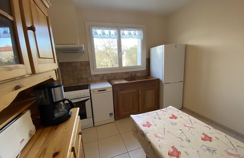 Fouras Casa | Casa de vacaciones con jardín y garaje, cerca de playas y centro, ideal para 5 pers.