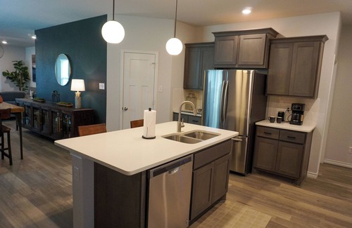 Wellborn Casa | Charming 3-bedroom house in welcoming College Station with WiFi, AC