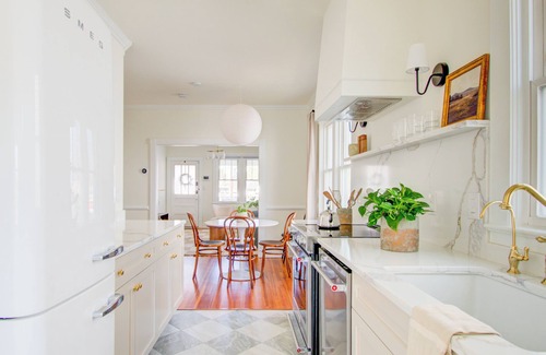 Fredericksburg Casa | Charming 3-bedroom bungalow with AC, fitness room, WiFi in Fredericksburg