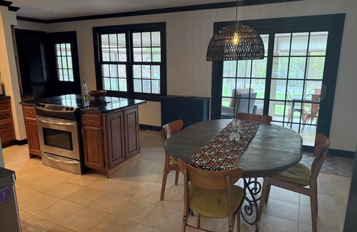 Kennett Square Casa | Charming 3-bedroom house in lovely Kennett Square with AC, WiFi