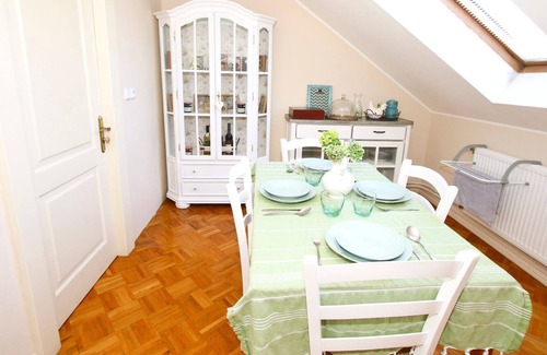 Stare Krecany Casa | Charming 3 bedroom apartment in NP Bohemian Switzerland, outdoor pool
