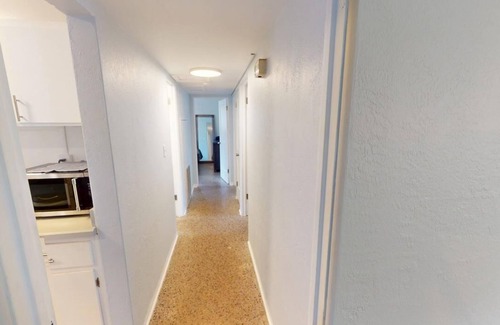 South Daytona Casa | Charming 3-bedroom house with WiFi and AC in sunny South Daytona