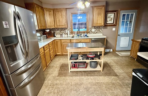 Tomahawk Casa | Charming 3-bedroom, 1-bathroom home nestled in the desirable Nokomis area.