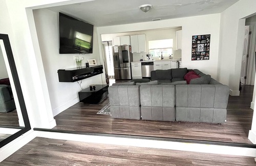 Liberty City Casa | Charming 3-Bedroom, 2-Bath Home in the Heart of Miami - Close to Downtown!