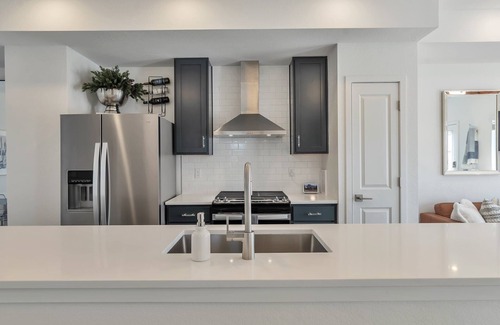 Arvada Casa | Charming 3-bedroom, 4 Bath Townhome in Arvada, CO