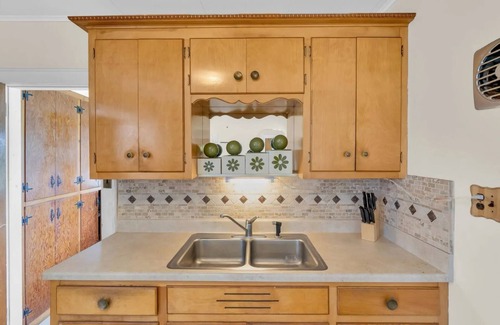 Wall Casa | Charming 3-bedroom 5-bed house with AC and WiFi in pleasant Belmar