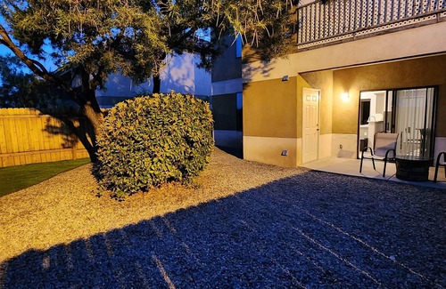 Rio Rancho Apartamento | Charming 3-bedroom apartment in enchanting Rio Rancho with AC, WiFi