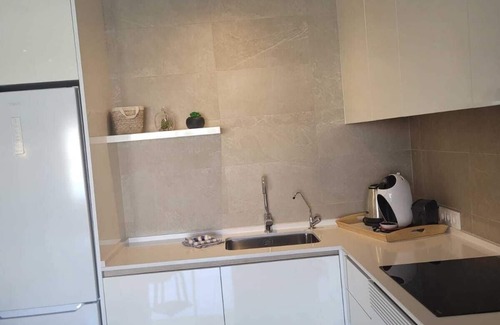 Quesada Apartamento | Charming 3-bedroom apartment with AC, WiFi in soothing Quesada