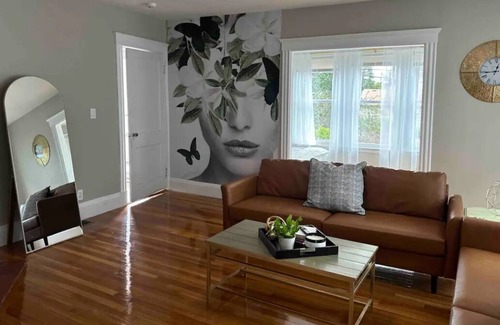 Swampscott Condominio | Charming 3-bedroom condo with WiFi, AC in fabulous Swampscott