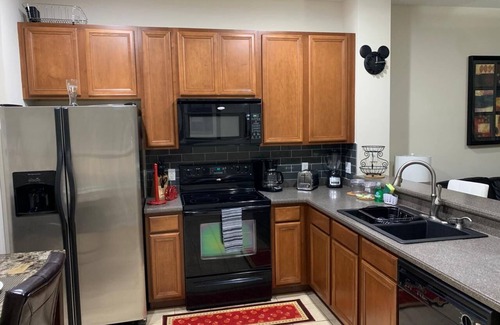 Kissimmee Chalet De Esquí | Charming 3-bedroom chalet with WiFi and AC in Kissimmee