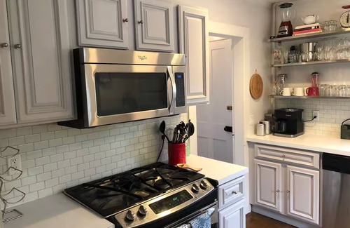 Greenport West Cabaña | Charming 3-bedroom cottage in fabulous Greenport