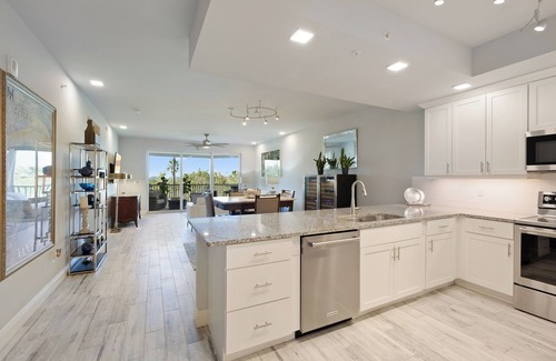 Osprey Village Condominio | Charming 3-bedroom condo with WiFi, AC in tranquil Osprey