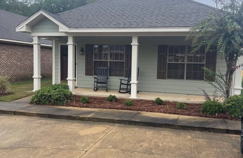 Oxford Condominio | Charming 3-bedroom condo in delightful Oxford with AC, WiFi - Football weekends