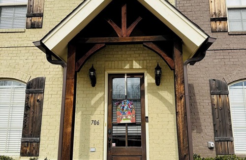 Oxford Condominio | Charming 3-bedroom condo in Oxford!
