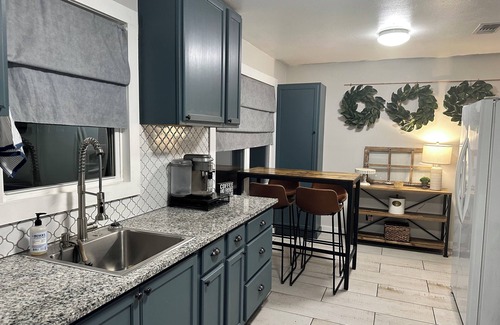 Hammond Cabaña | Charming 3-bedroom cottage in lovely Hammond with AC, WiFi