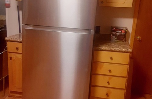 Lydia Cabaña | Charming 3-bedroom cottage with WiFi and AC in wonderful McBee GYM AND HOT TUB