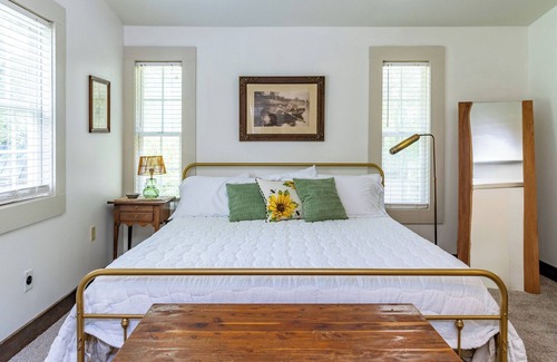 Flintstone Otro | Charming 3-bedroom farmhouse private 15 minutes to downtown Chattanooga