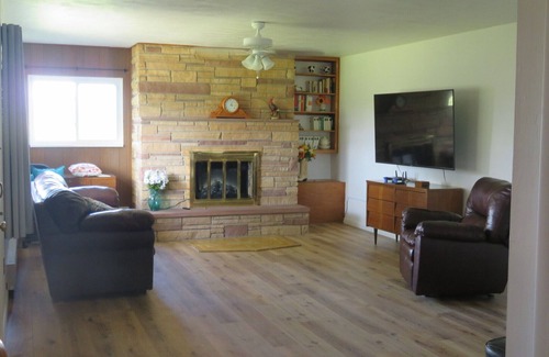 Durango Casa | Charming 3-bedroom farmhouse with amazing views!