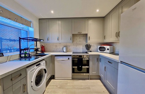 East Hagbourne Casa | Charming 3-Bedroom Retreat in Oxford