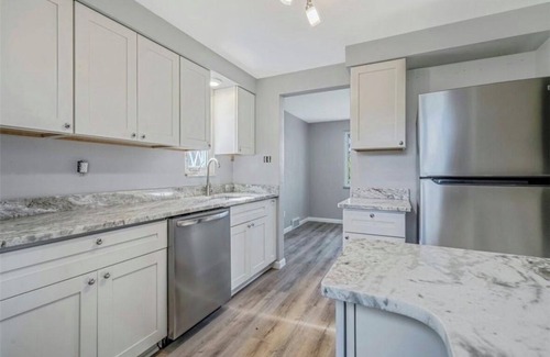 Option Casa | Charming 3-bedroom house with WiFi, AC in superb Pittsburgh