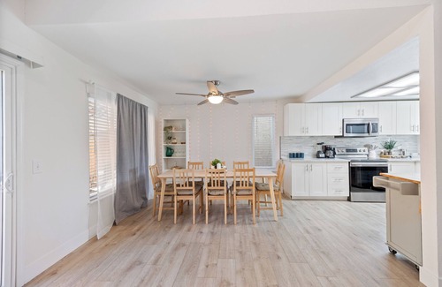 South Natomas Casa | Charming 3-bedroom house in Sacramento with WiFi and AC