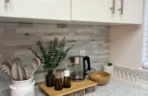 South Natomas Casa | Charming 3-bedroom house in Sacramento with WiFi and AC