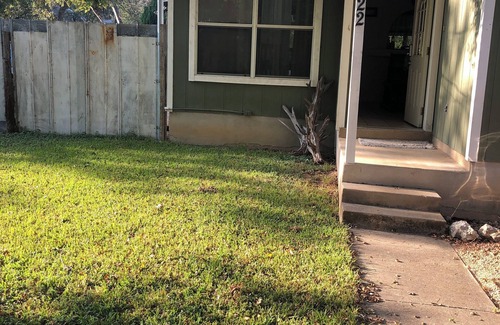 Dunbar Casa | Charming 3-bedroom house in San Marcos close to river outlets downtown n moren