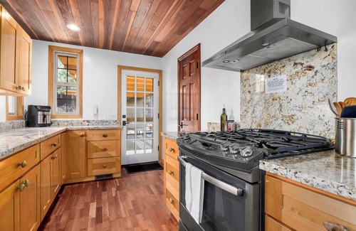 Santa Cruz Casa | Charming 3 Bedroom Home