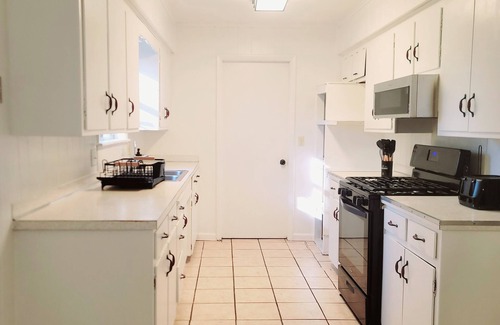 Springdale Casa | Charming 3-bedroom house in amazing Springdale