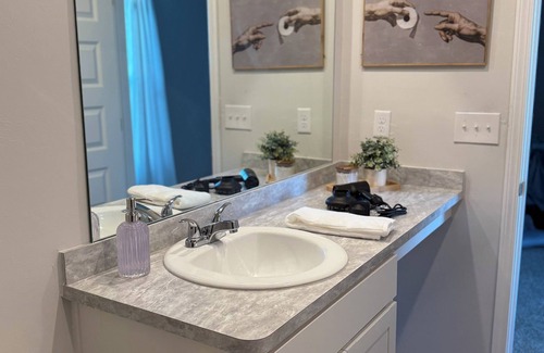 Stillwater Casa | Charming 3-bedroom house in delightful Stillwater 15 minutes away from campus