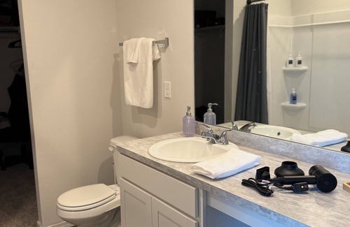 Stillwater Casa | Charming 3-bedroom house in delightful Stillwater 15 minutes away from campus