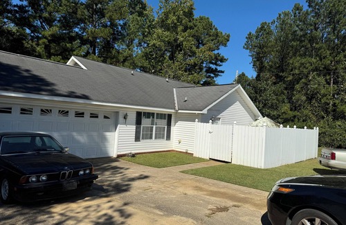Woodland Hills Casa | Charming 3-bedroom house with WiFi, AC in delightful Tuscaloosa close to campus
