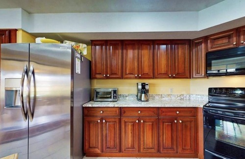 Florida Ridge Casa | Charming 3-bedroom house with Key West flair in tranquil Vero Beach
